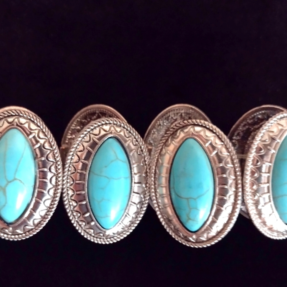 Turquoise and Silver type expandable bracelet